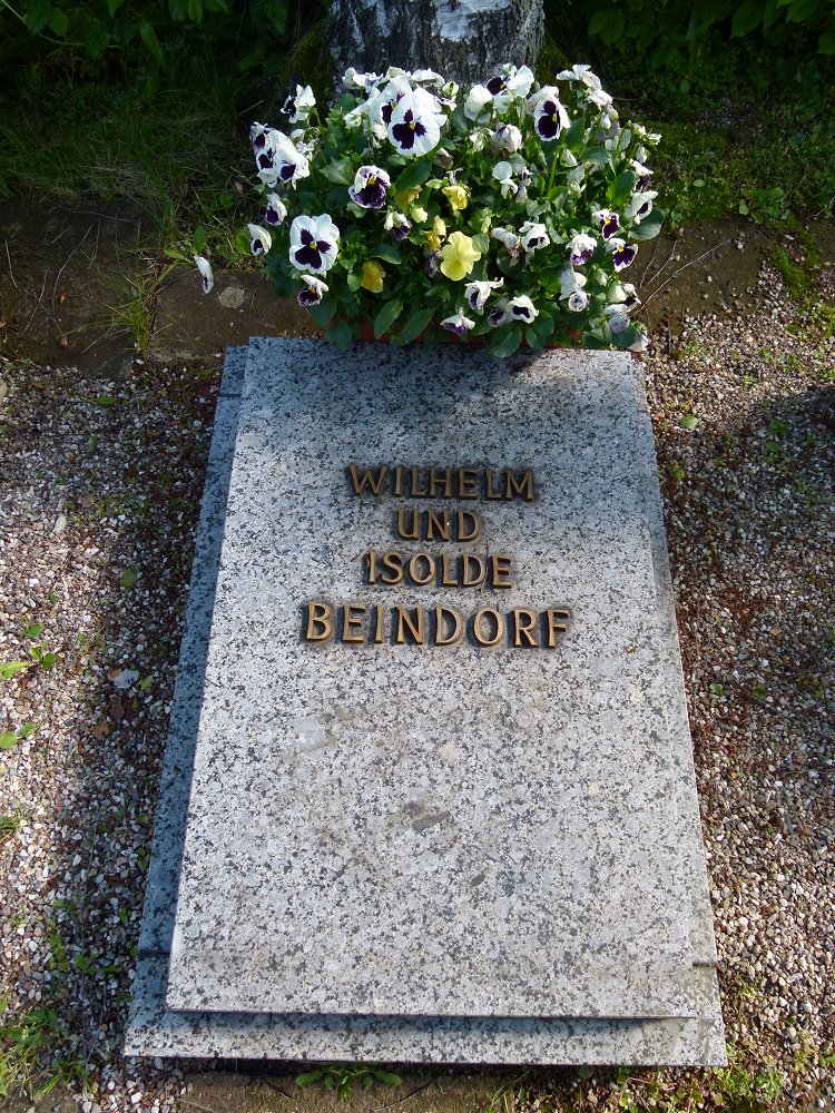 Grab von Wilhelm Beindorf auf dem Stadtfriedhof in Marktleuthen im Fichtelgebirge