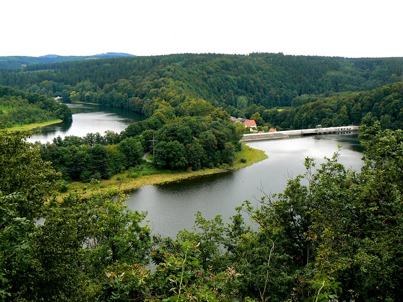 Das Saaletal bei Burgk