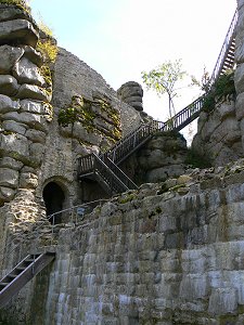 Treppen der Besteigungsanlage